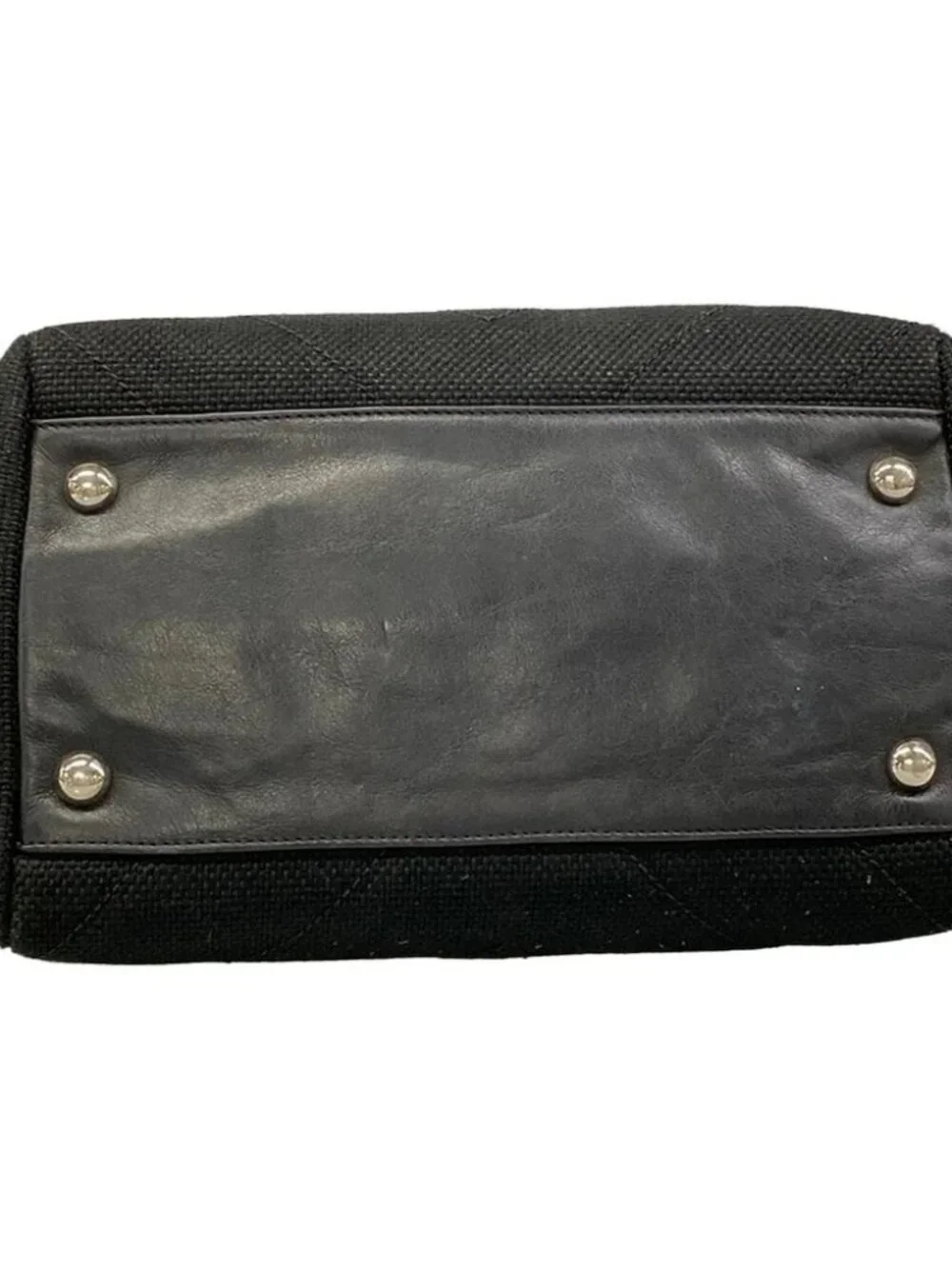 CHANEL fair used
